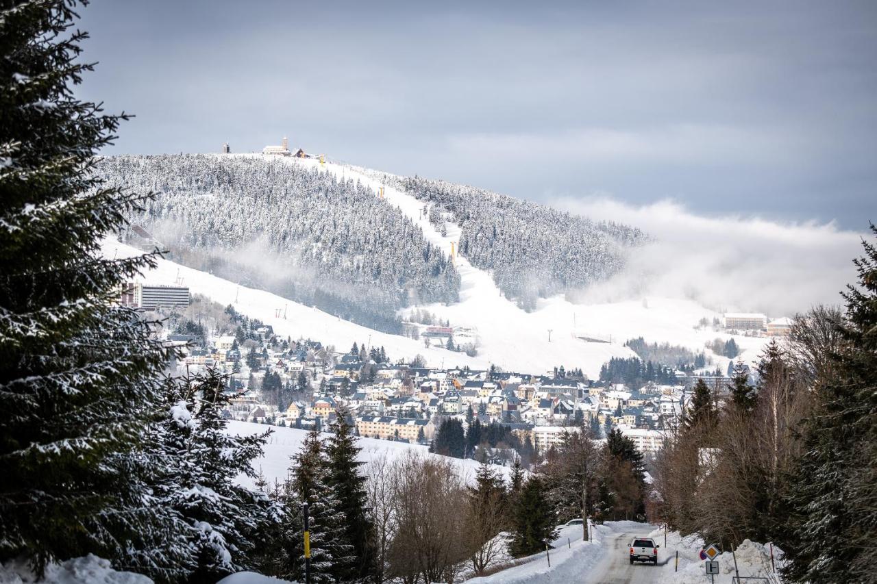 Ski Chalet Klinovec Loučná pod Klínovcem المظهر الخارجي الصورة
