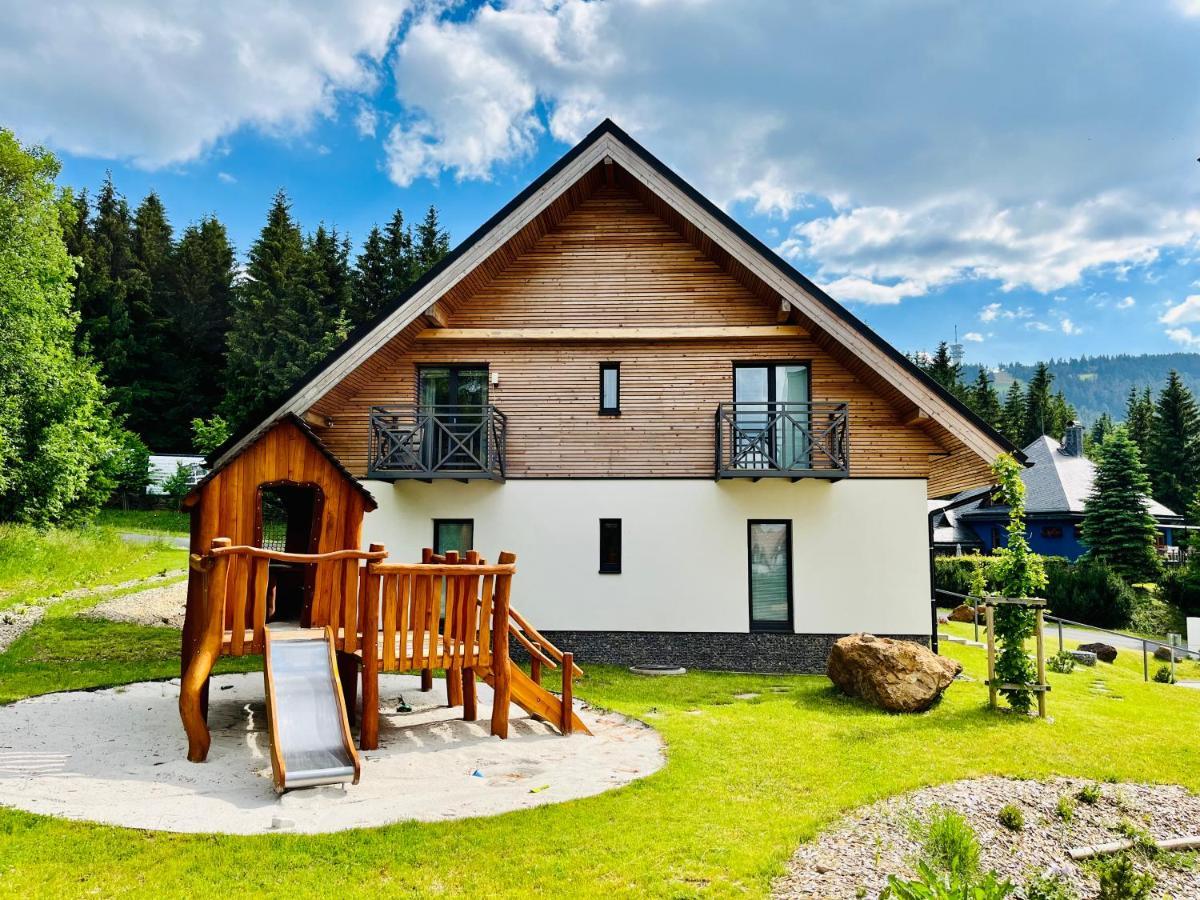 Ski Chalet Klinovec Loučná pod Klínovcem المظهر الخارجي الصورة